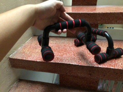 Tay tập tốt, bám rất chắc, phù hợp tập ở nhà nhỏ gọn tiện lợi, giá cả ổn áp. Cám ơn shop nhé :))