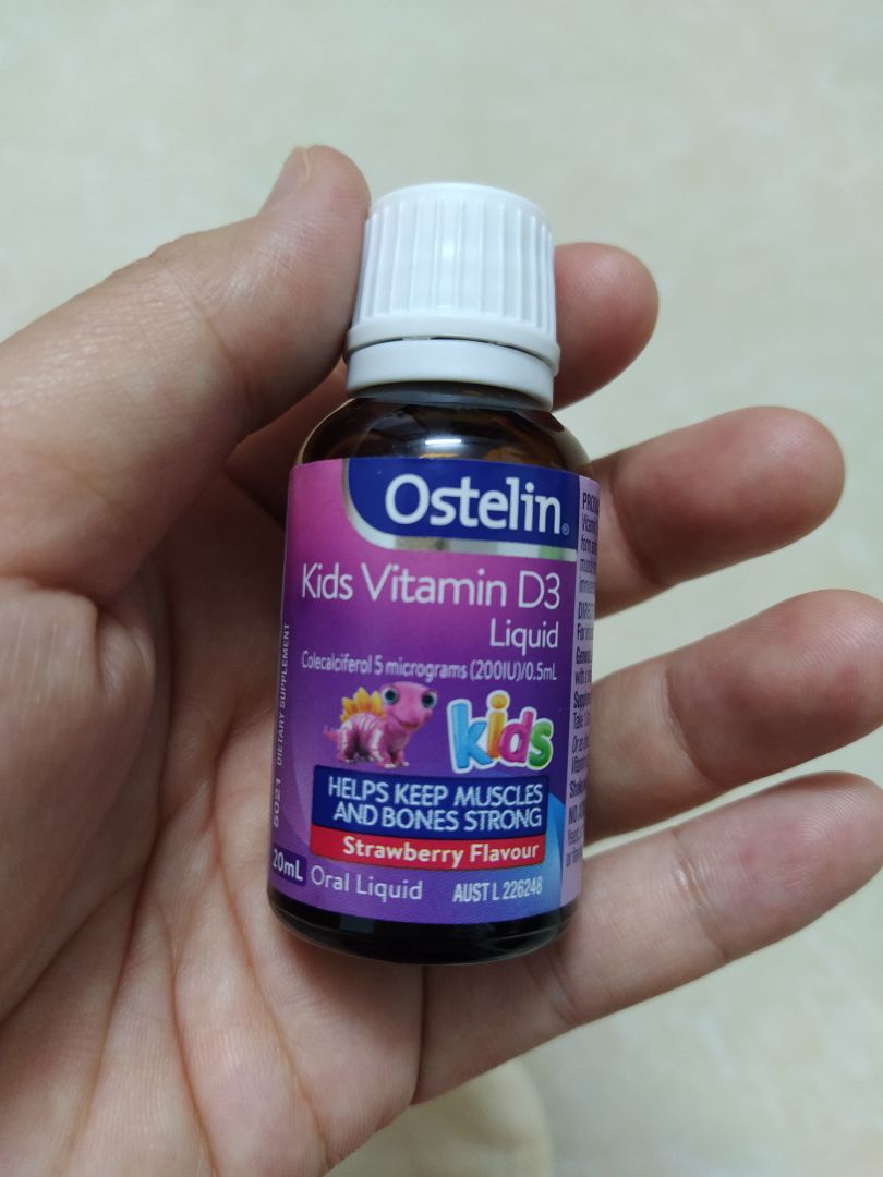 Bé nhà mình trước đó ngủ hay khóc 2-3 lần vào ban đêm, sau khi sử dụng thấy hiệu quả ngay trong ngày đầu, bé ngủ ngon ko khóc nữa. Nhìn chung là ổn duy chỉ có việc giao hàng lâu quá, không biết do nhà bán hàng hay do bên vận chuyển của Tiki