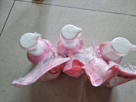 Ok đã nhận hàng đầy đủ.
5sao cho shop và người giao hàng