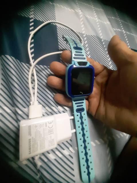 Mua tháng 12/2024 đến tháng 2/2024 đã bị hư, sập nguồn, sạc mở đều không lên hình.
Người mua cần chú ý vấn đề bảo hành.
Con tôi rất buồn.