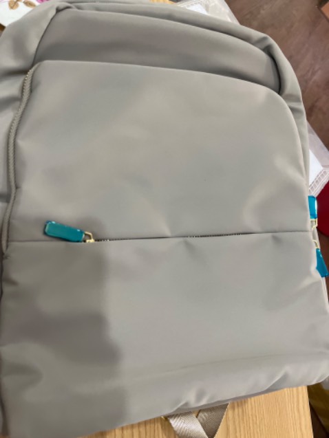 Tốt, chỉ là nhớ đinh ninh đã đặt màu đen, vậy mà xem lại bill nhầm và nhận được màu xám