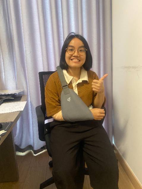 chất lượng tốt ok. giúp sinh hoạt của mình ổn hơn khá nhiều. ko bị đau vai, đỡ tay ko bị mỏi, bao bọc mềm. có thể giặt phơi khô sử dụng lại. ai phải bó bột mấy tháng sử dụng khá phù hợp.