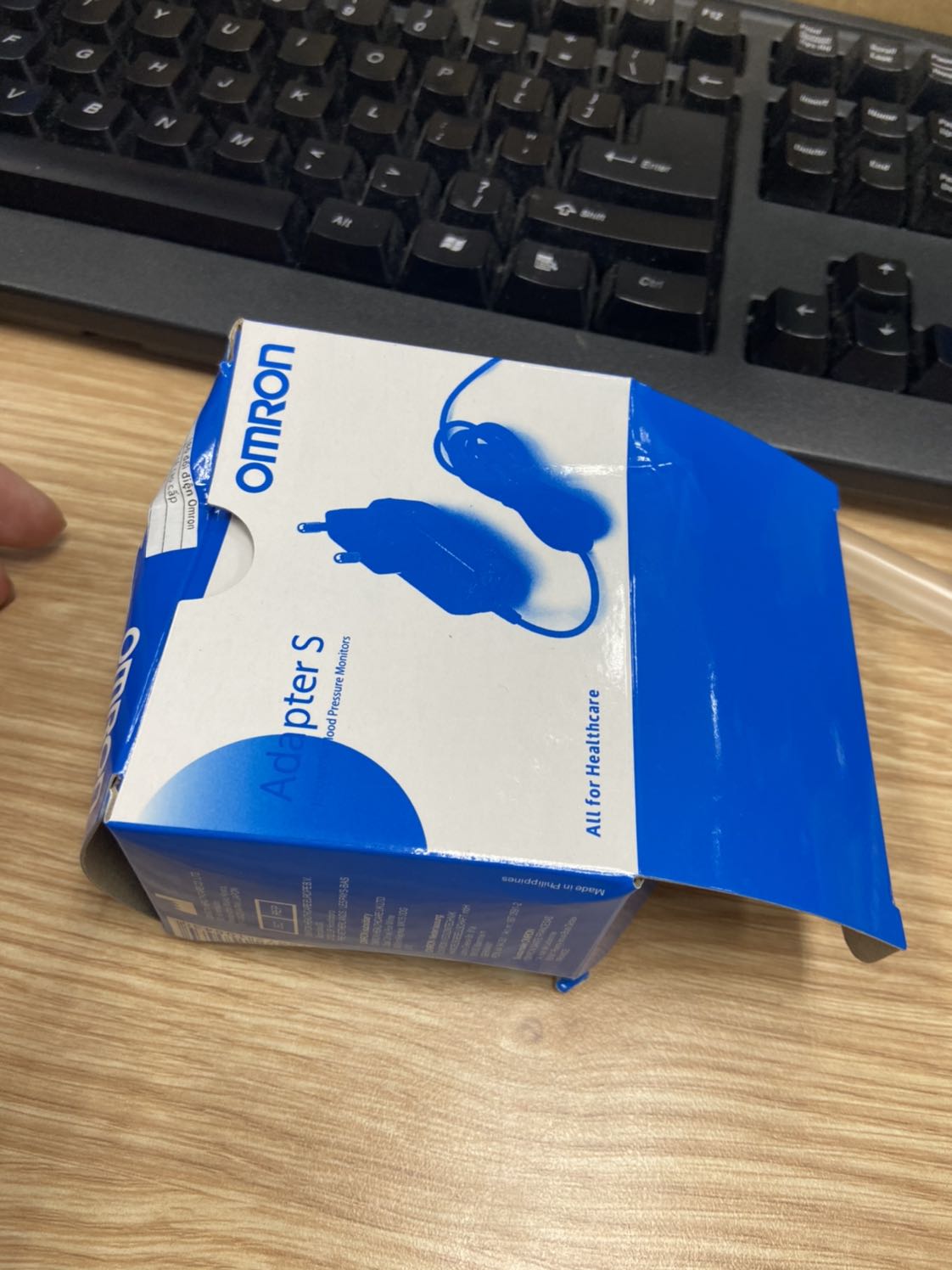 Đã nhận đc hàng, nhưng vỏ hộp hơi bẹp, mua chung cùng máy đo huyết áp nhưng sạc về trc, nên chưa thử đc.