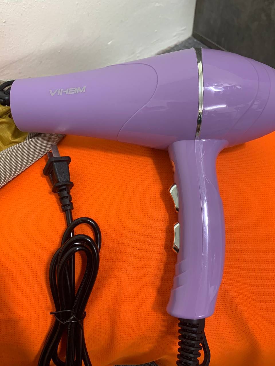 Màu tím xinh xỉu 😛 
Shop tư vấn nhiệt tình máy sấy nhanh mới dùng thấy rất ưng ý 
Sẽ ủng hộ thêm ạ