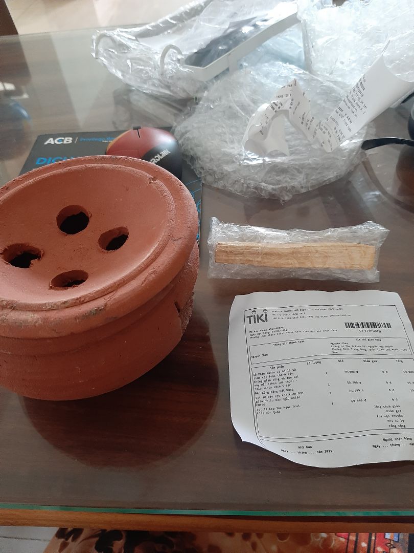 Đã nhận hàng, tuy nhiên shop đóng gói thiếu bó lá thơm. Vậy mình phải làm sao để được nhận ?