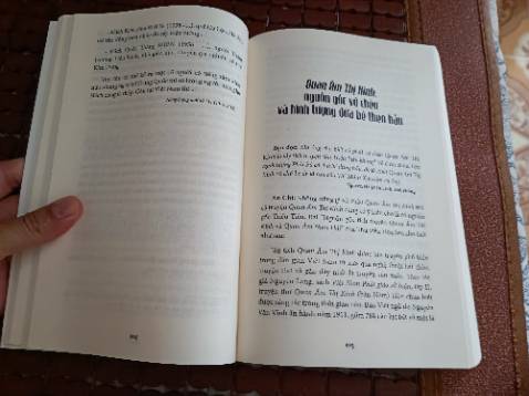 Shop uy tín, sách nhiều kiến thức.