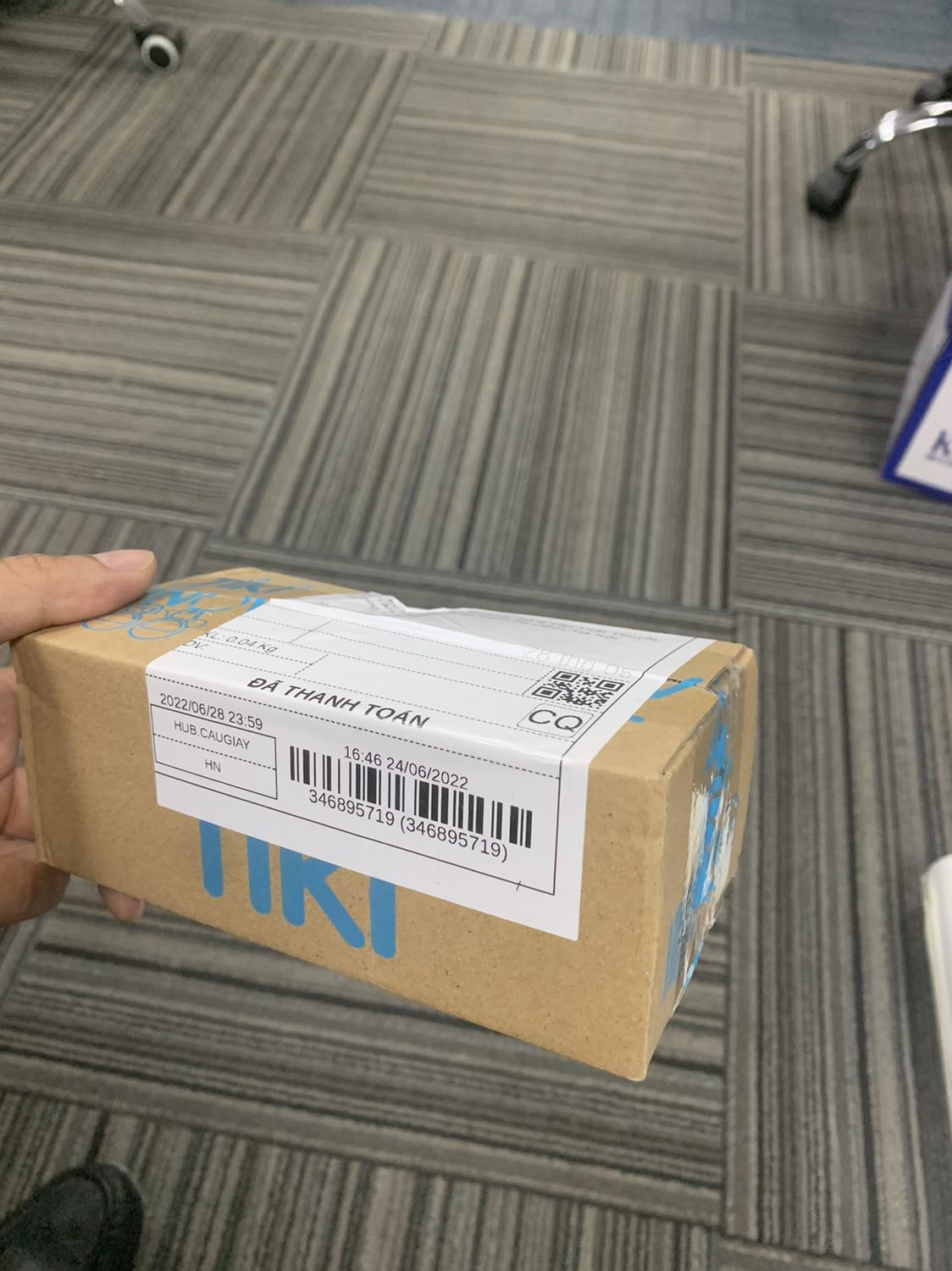 Giao hàng nhanh. Sản phẩm được đóng gói cẩn thận. Pin sạc phải sử dụng 1-2 lần mới biết chất lượng hay không.