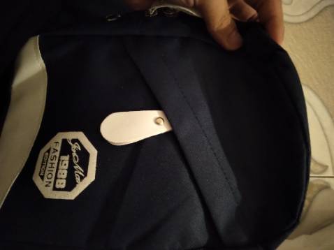 Túi so với giá thì nhìn chung khá hợp lí Túi so với giá thì nhìn chung khá hợp lí