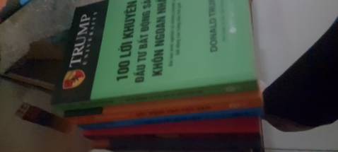 Good nhé, giao nhanh, sách nhìn cũng khá là mới, nên mua ủng hộ tiki