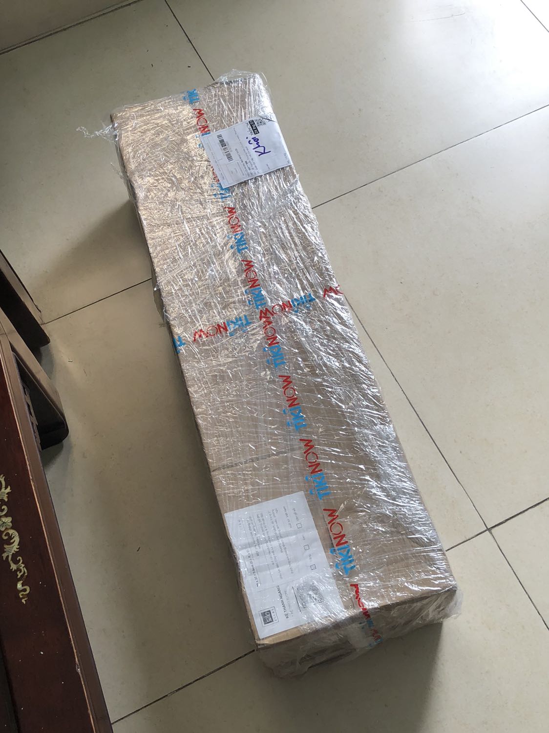 Đóng gói tốt, kệ dày đẹp