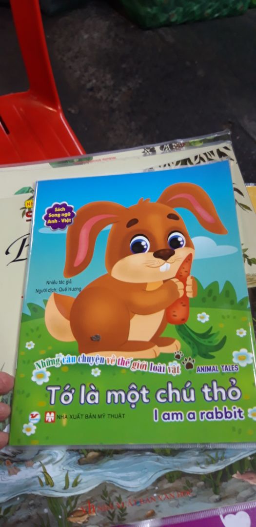sách đẹp lắm, hình ảnh dễ thương, nội dung phù hợp trẻ nhỏ, tiki giao hàng nhanh, bao cẩn thận, sale được giá rẻ nữa