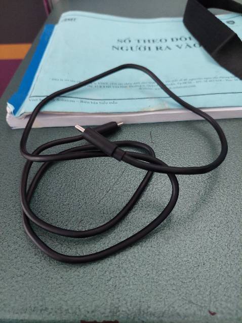 cũng tạm được sài thấy ok lắm nhưng sạc ko nhanh hơn 15w là bao nhiêu