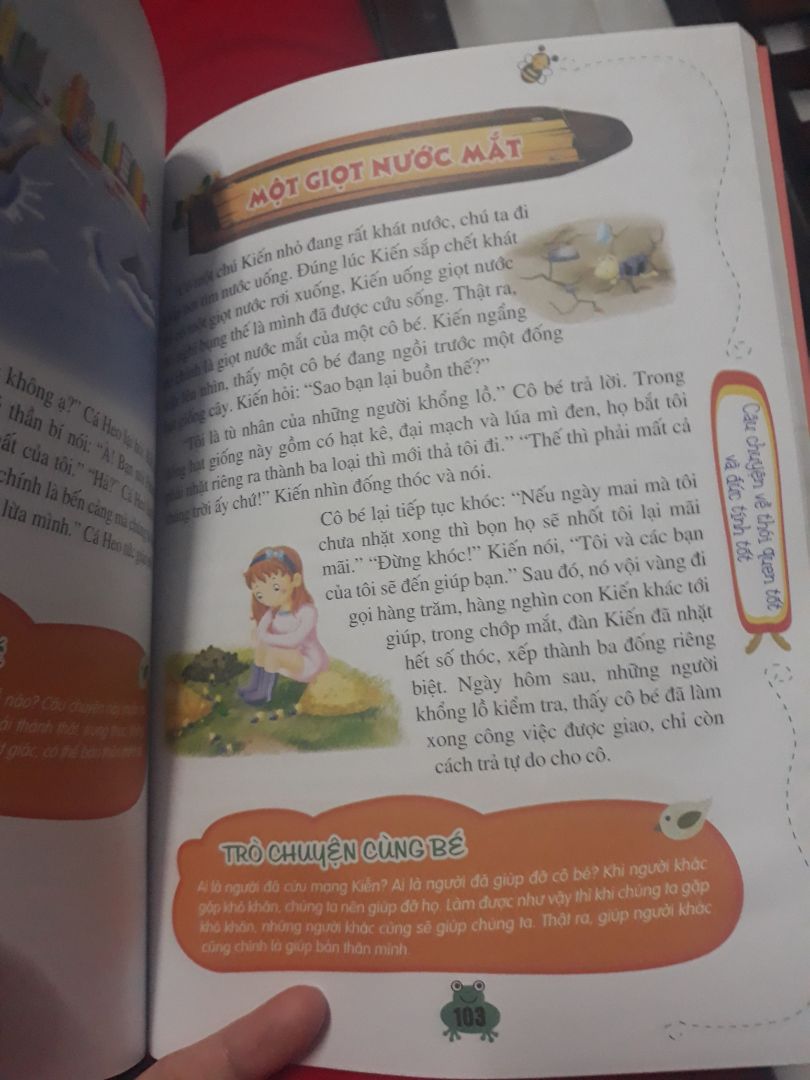 bìa dày dặn, sách đẹp, nhiều truyện, bé rất thích