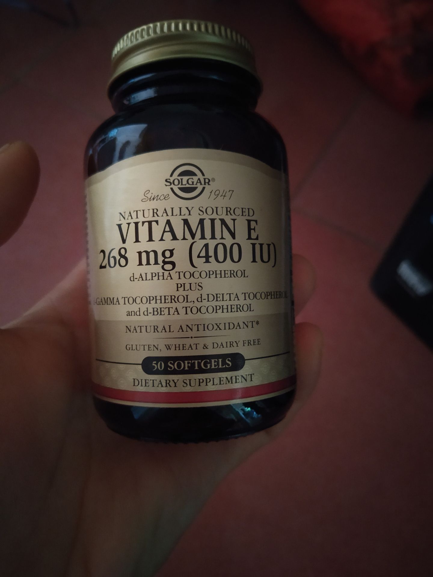 Hàng giao nhanh, đóng gói cẩn thận. Quà tặng giá trị dù date hơi gần (6-7 tháng)
Cảm ơn shop, sẽ ủng hộ mua hàng tiếp