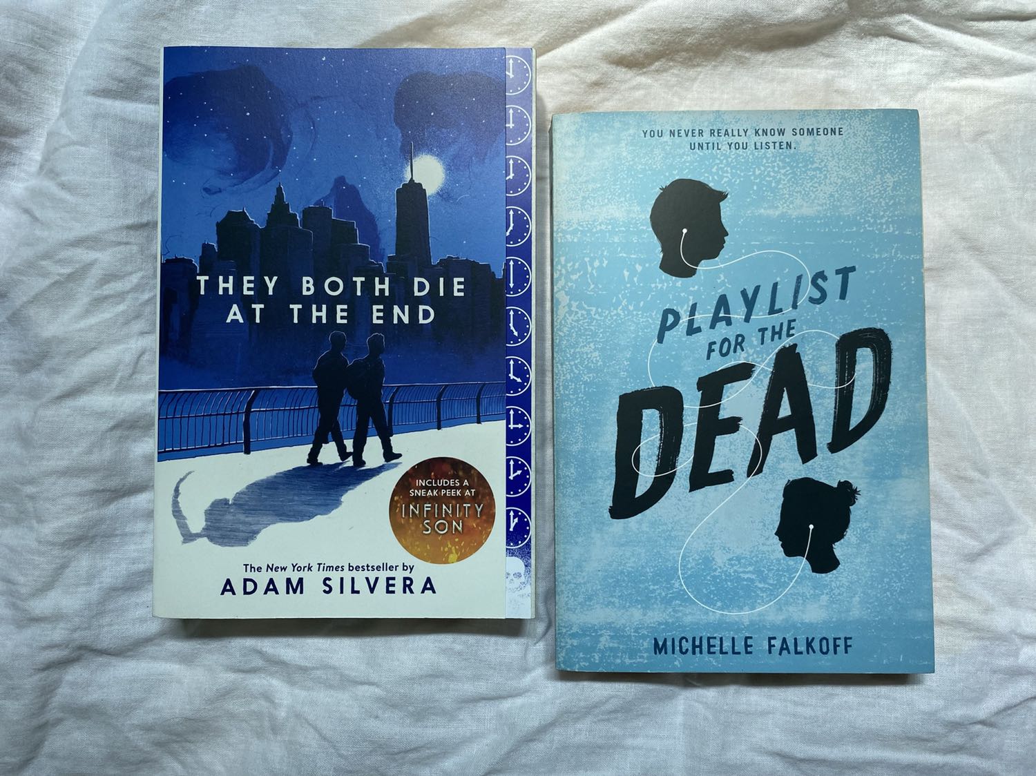 vô cùng xinh đẹp, mới tinh, đóng gói cẩn thận, giấy đẹp cực kì, rất đáng tiền