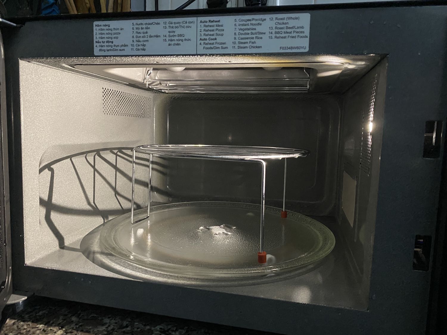 Đóng gói kỹ, giao nhạn và sản phẩm sử dụng khá ổn định. Nên có thêm hướng dẫn đăng ký bảo hành nữa thì sẽ ok hơn.