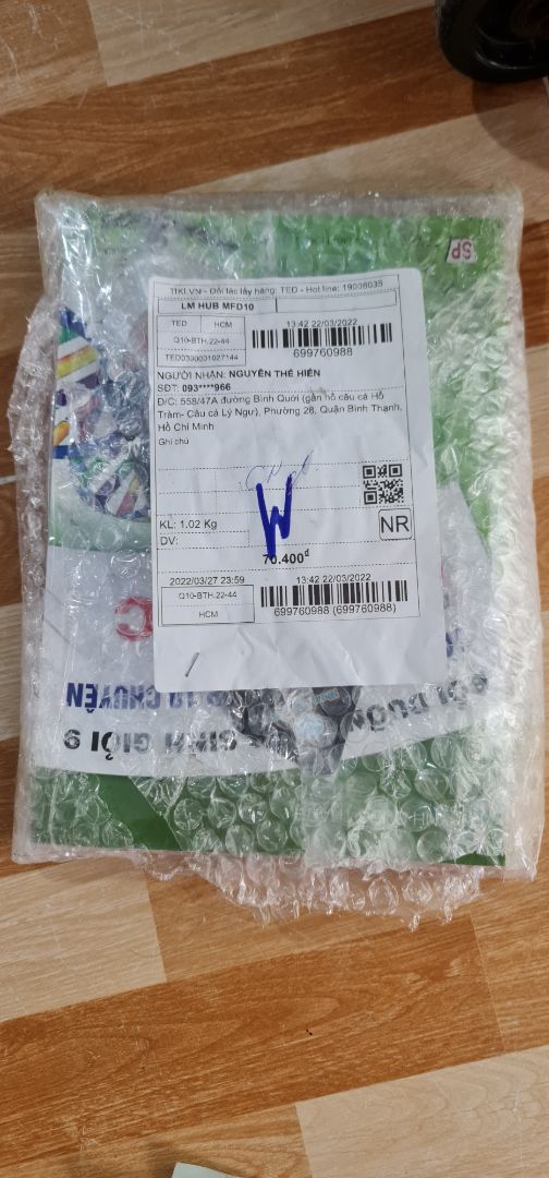 đặt 2 quyển sách bài văn mẫu lớp 3 mà giao giao sách lớp 9 môn sinh học.Làm ăn kiểu gì đấy shop? không có sách thì thôi giao bậy bạ là sao?