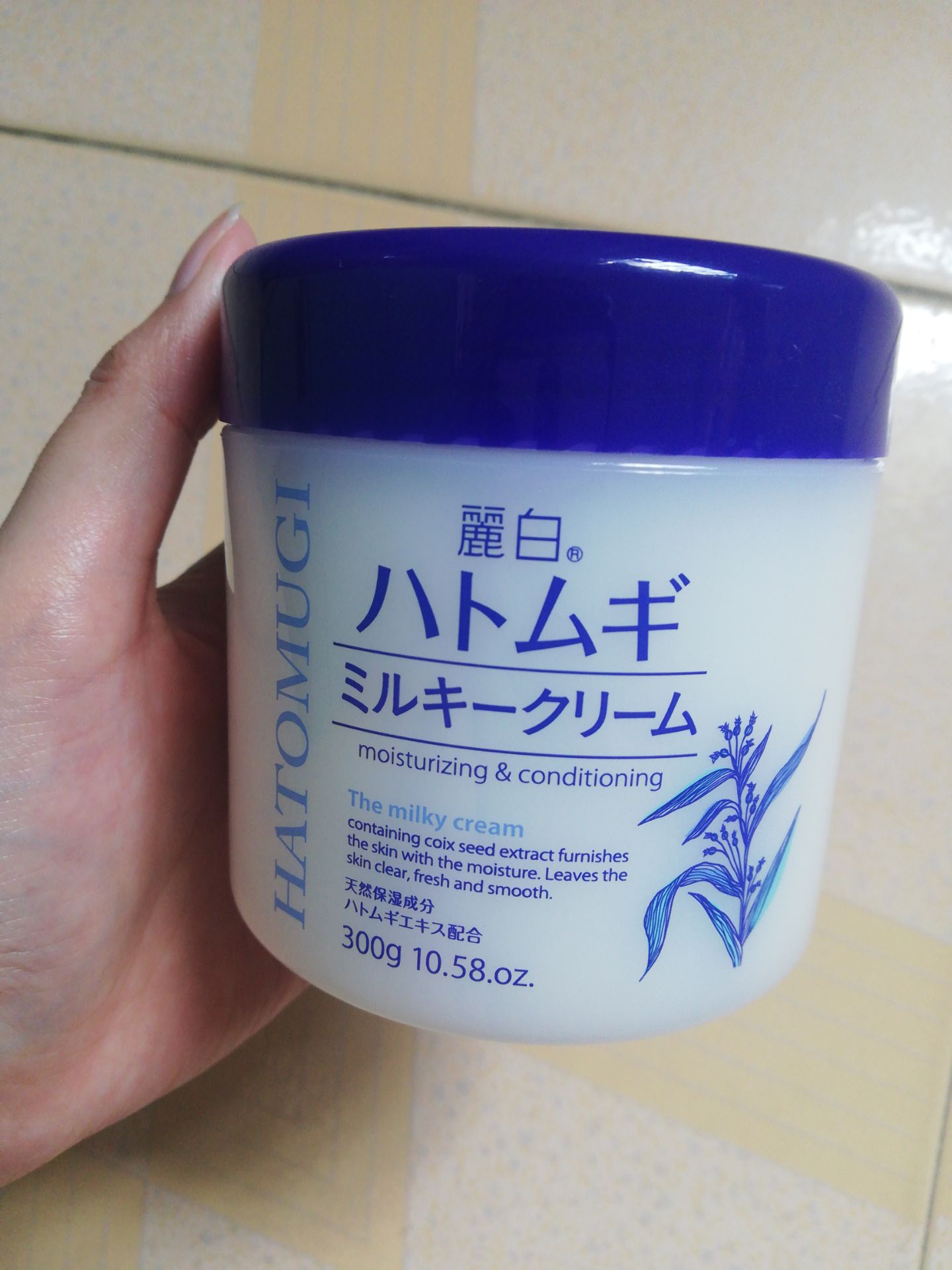 Dùng rất tốt, hàng thật, chính hãng, có nhãn phụ đầy đủ, check mã vạch ra đầy đủ luôn. Sẽ ủng hộ tiếp