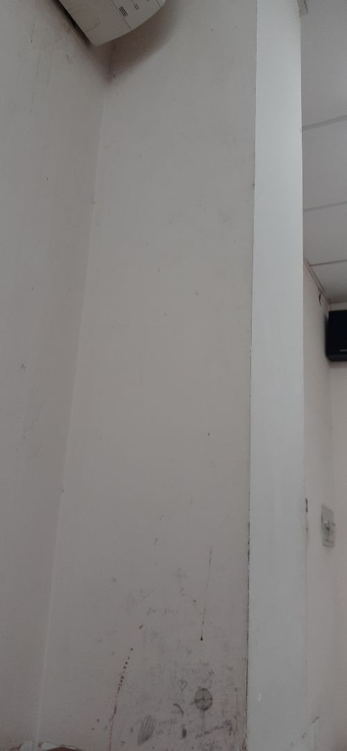 giao hàng nhanh, giá rẻ nhưng tất rất mỏng như lưới vậy, không biết có chống nắng được ko. cân nhắc khi mua