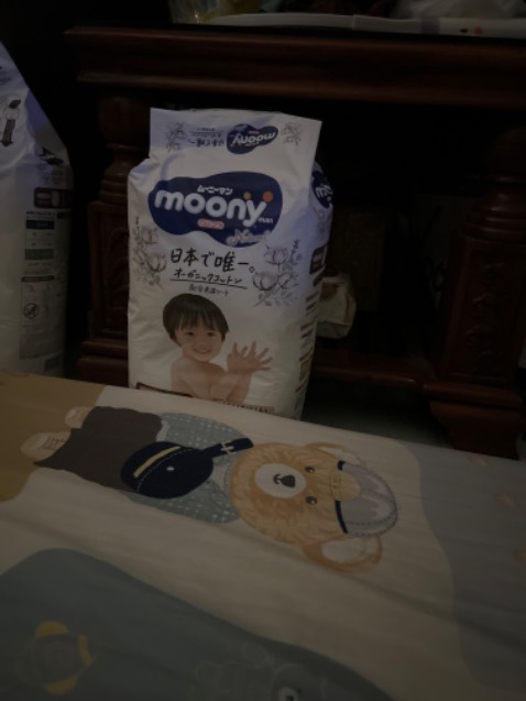 Hàng ok, tã xài thoáng mát