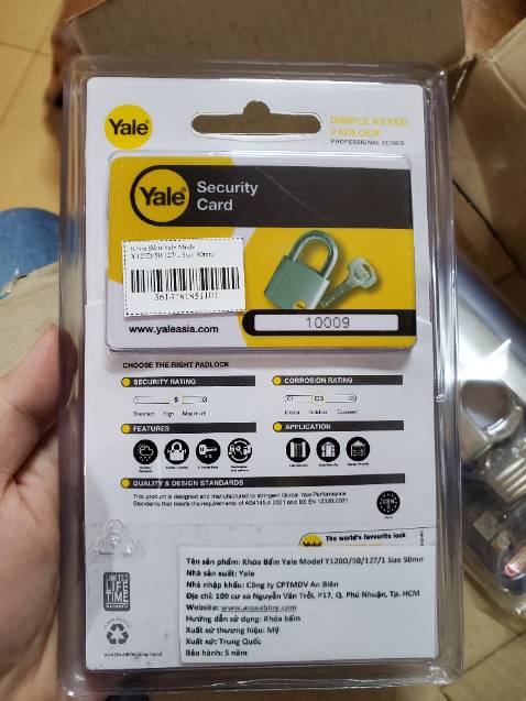 Ổ khóa nặng vòng ổ vặn nhẹ nhàng, có bất tiện là dù bấm ổ hay ko rút chìa vẫn được, hàng giao chất lựơng