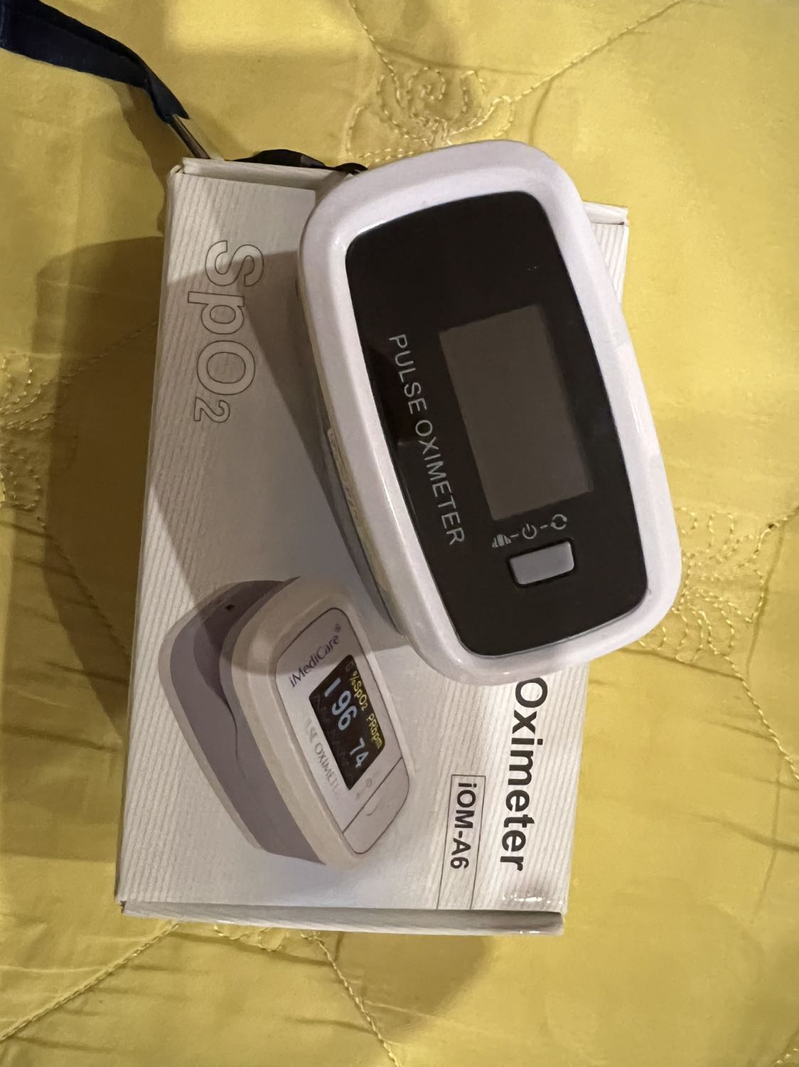 Bán hàng k đúng mẫu mã. *** dối khách hàng.

Sản phẩm chất lượng đo chậm hơn, chỉ số thay đổi liên tục, kém hơn mặt hàng Microlife ngang giá