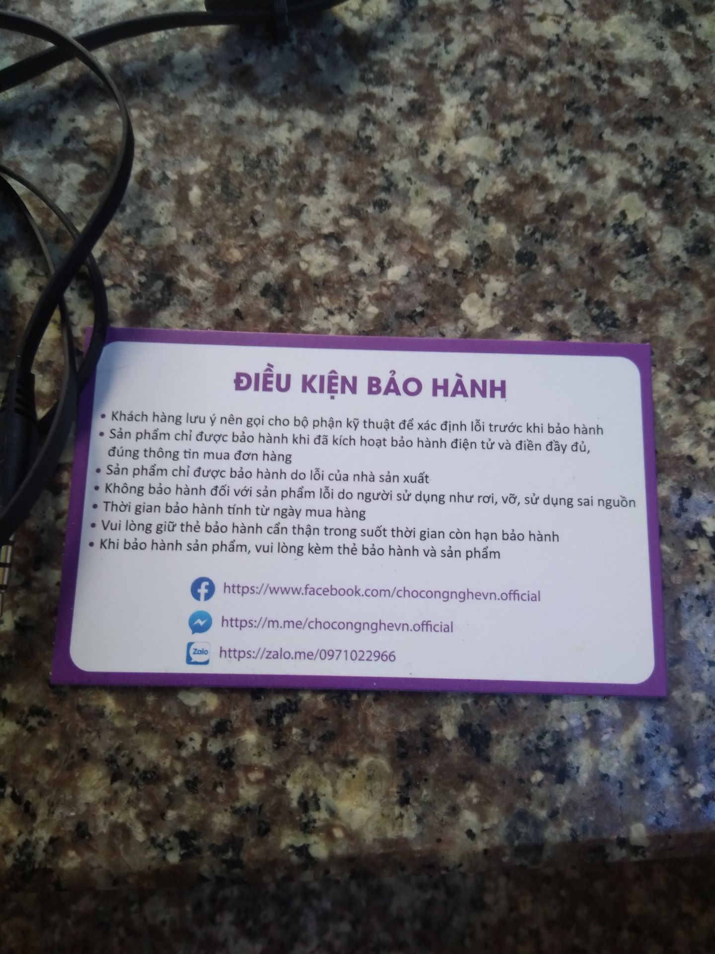 sản phẩm phải nói là quá tuyệt vời, giao trước hai ngày, nghe rất là to và rõ nhe mọi người, dây rất là cứng cáp, màu sắc và mẫu mã rất là đẹp, giao hàng rất là lịch sự. giới thiệu cho người nhà mua nữa mà hết hàng rồi. cho 5 sao rất xứng đáng. sản phẩm phải nói là quá tuyệt vời, giao trước hai ngày, nghe rất là to và rõ nhe mọi người, dây rất là cứng cáp, màu sắc và mẫu mã rất là đẹp, giao hàng rất là lịch sự. giới thiệu cho người nhà mua nữa mà hết hàng rồi. cho 5 sao rất xứng đáng.