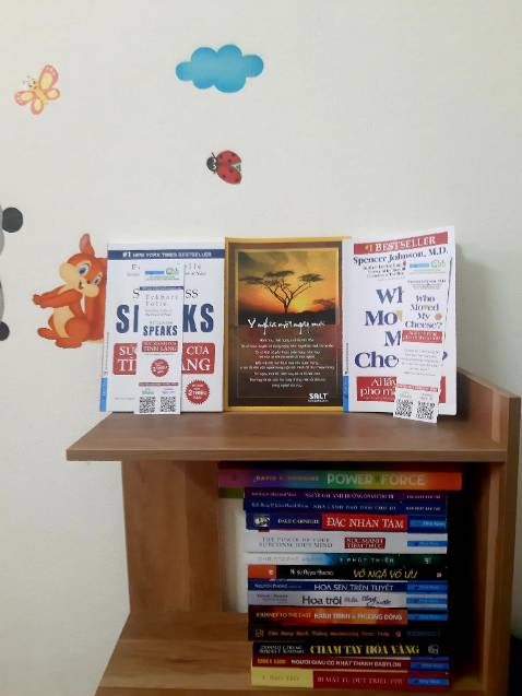 Cảm ơn nhà sách rất nhiều. Giao hàng nhanh, đóng gói cẩn thận. Rất ít khi Hiền feedback nhưng lần này dịch vụ quá tuyệt vời. Chúc shop luôn phát triển và trao nhiều giá trị ạ.