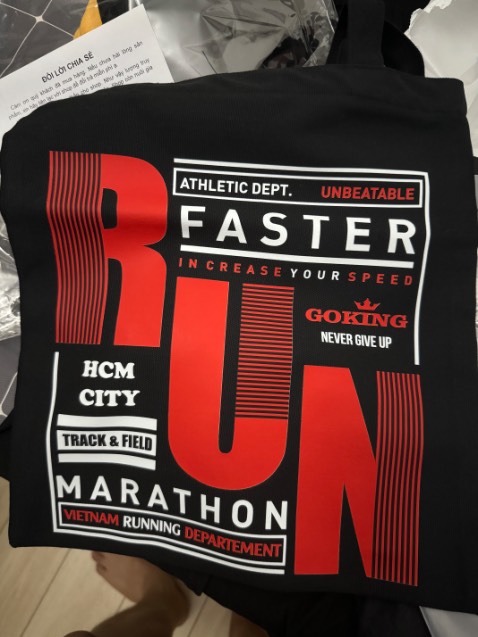 gói hàng cẩn thận, chu đáo. túi xách đẹp.