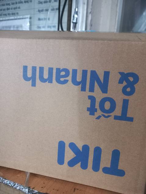 Hada Lado Chính hãng, mua trên Tiki thì yên tâm rồi, hàng chính hãng chất lượng, đã vậy còn có quà nữa, gấu bông cute ghê, Mọi người mua trên Tiki ủng hộ App của Việt Nam đi ạ ❤️🇻🇳