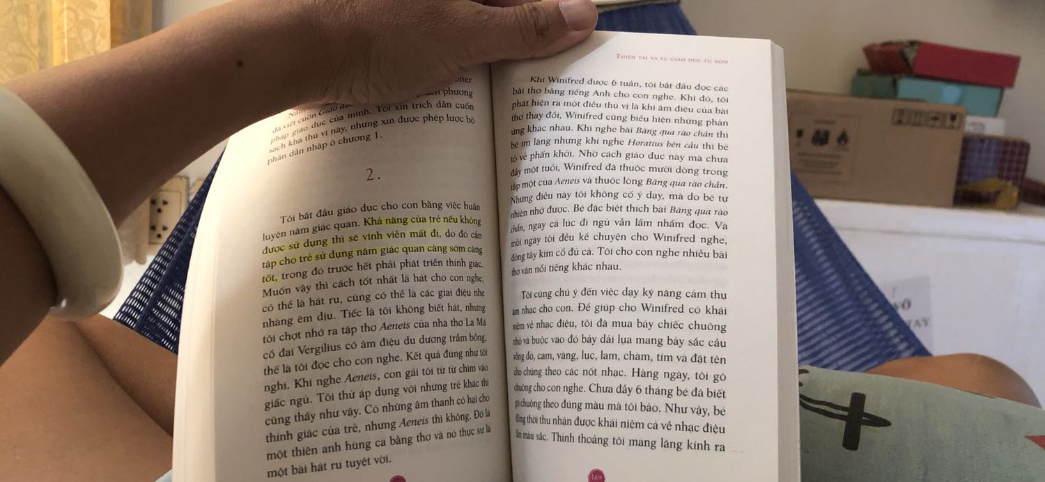 Một quyển sách tuyệt vời dành cho những cặp vợ chồng, người lớn chưa có con hoặc đã có con rồi. Nó có thể giúp ích cho chúng ta rất nhiều. Tôi rất vui khi được đọc quyển sách này.