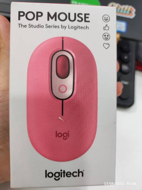 Lần đầu tiên thấy thất vọng về tiki, hộp màu hồng nhãn dán tím daydream nhưng không một ai thắc mắc hay kiểm lại!