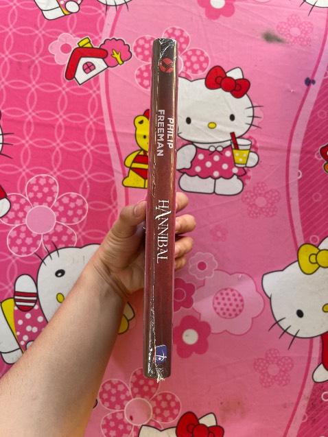 Tuyệt vời ! Vô cùng hài lòng !
Sách được đóng gói cẩn thận : bọc kính và bọc chống xốc .
Sách mới và đẹp , giao hàng nhanh chóng .