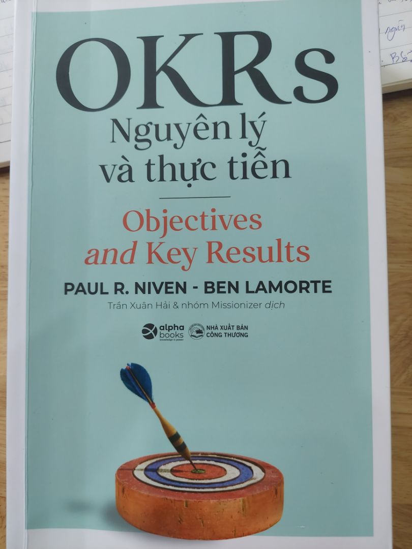 Giao hàng nhanh, có 3 tiếng là giao ngay.
nội dung thì đang đọc