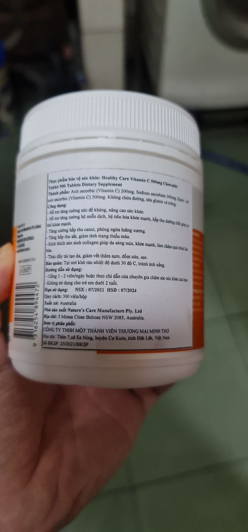 Hàng ổn nhé các bạn, ngậm không quá ngọt. Uống hết sẽ mua thêm lọ nữa.