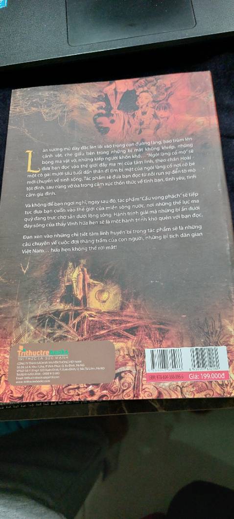 Sách hay. Sau nhiều chương có tranh vẽ minh họa đẹp.
Sách có shield chắc chắn. Ko bị cong vênh, không bị gãy, bong tróc.
Sách được nguyên vẹn✅️