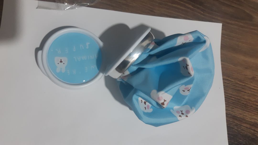 hàng từ TQ. chất lượng trung bình. hơi rỉ nước. Không rõ hàng nào của VN có chất lượng tương đương nên để 3 sao