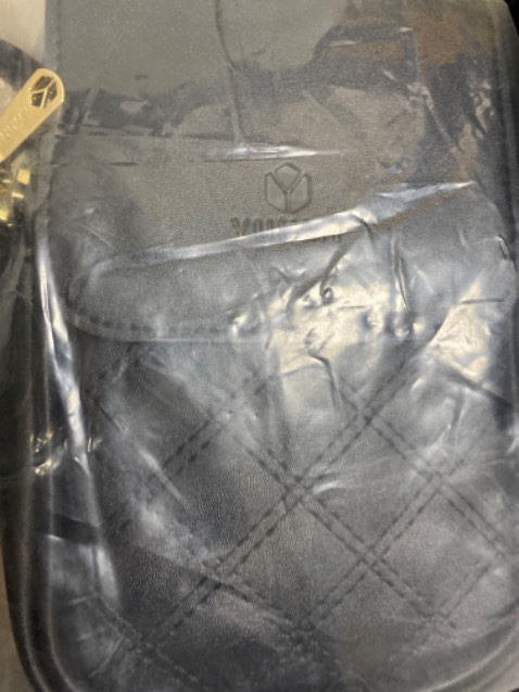 Chất da rất mềm, giống như mô tả. 
Sẽ ủng hộ tiếp lần sau