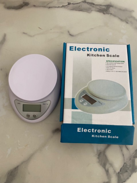 Giao nhanh, đóng gối kĩ, sản phẩm gọn nhẹ nhưng thiếu cục pin theo máy tiếc quá nên ko *** liền được