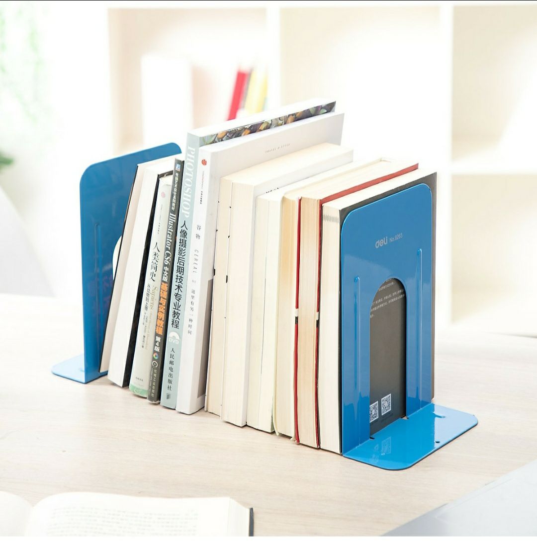 Giá sách của Deli rất chắc chắn, màu cũng tao nhã, không rườm rà. Giá dựng cao tới 22.8 cm nên dựng khổ A4 là vừa nha. Bạn nào dựng khổ A5 thì mua cái nhỏ 90mm là ổn. Mình mua hôm sale nên tính ra chỉ khoảng 60k 1 cặp nên mua 2 cặp luôn. Cực kỳ hài lòng, cảm ơn Tiki và Deli nhiều nhé ❤❤❤