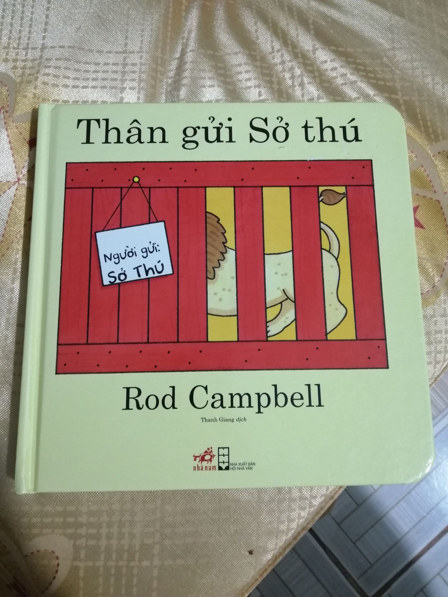 Sách đẹp dày dặn, mới, rất thú vị khi lật giở. Giá rẻ. Cảm ơn tiki.