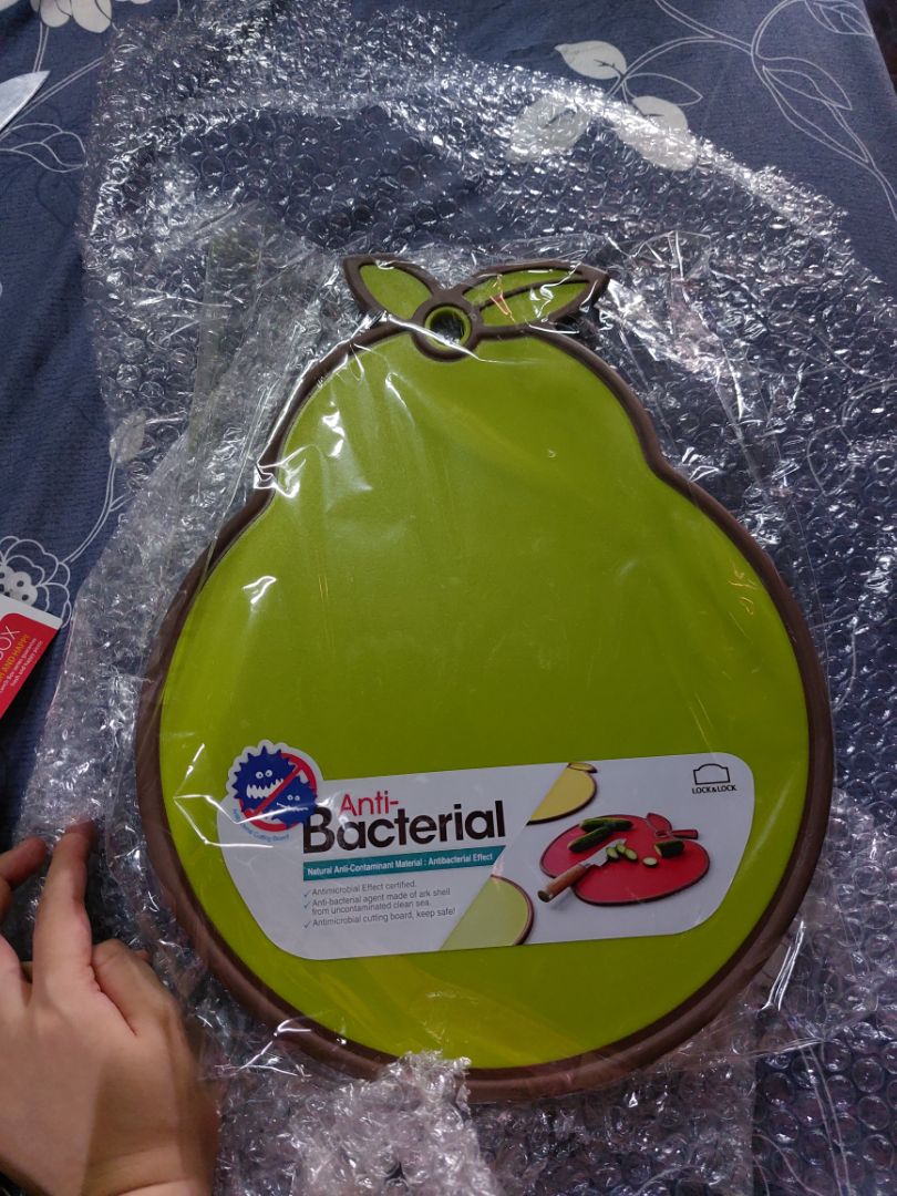 Giao hàng nhanh, shop đóng gói cực có tâm. Mình chưa sử dụng nên chưa biết chất lượng.