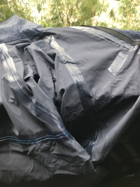 Tiếp tục bị ***,gian hàng giao hàng không đúng loại như trong ảnh.Hàng rởm,chất lượng cực tệ!Tên Việt Ý chứ không phải Anas như quảng cáo!Mọi người né ra ngay ,đừng mua!Cảm giác bị *** nó ức chế như thế nào?