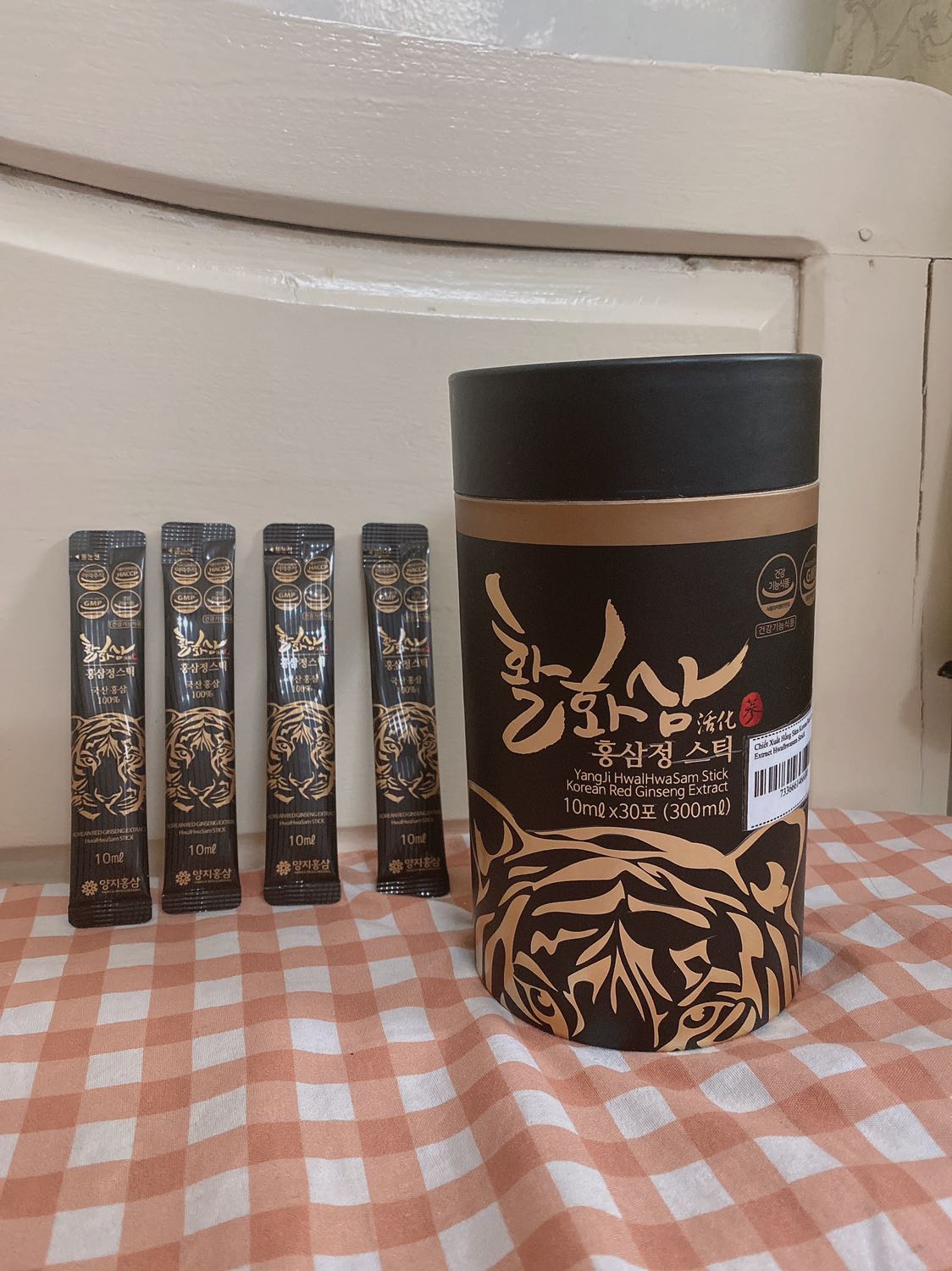 Công việc bận rộn mà từ ngày uống em hồng sâm này cảm thấy siêu thoải mái ❤️ shop tư vấn nhiệt tình rất đáng yêu ạaa