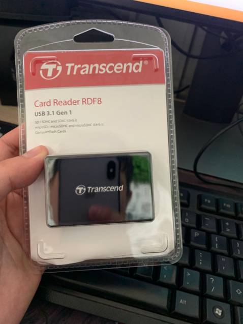 Qúa tuyệt !! tiki giao siêu nhanh, sp tốt chất lượng. lại thêm phần mềm hãng cho phép khôi phục dữ liệu thẻ đã xóa... Qúa tuyệt !! tiki giao siêu nhanh, sp tốt chất lượng. lại thêm phần mềm hãng cho phép khôi phục dữ liệu thẻ đã xóa...