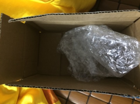 Dung dịch vệ sinh thơm, đánh bay được các vết vàng trên cốc nguyệt san luôn. Đóng gói 2 lớp cẩn thận, hận Tiki không thể giao hàng muộn hơn 🤣 Lúc nào cũng siêu nhanh ạ. Cảm ơn Tiki, cảm ơn shop nhiềuuu