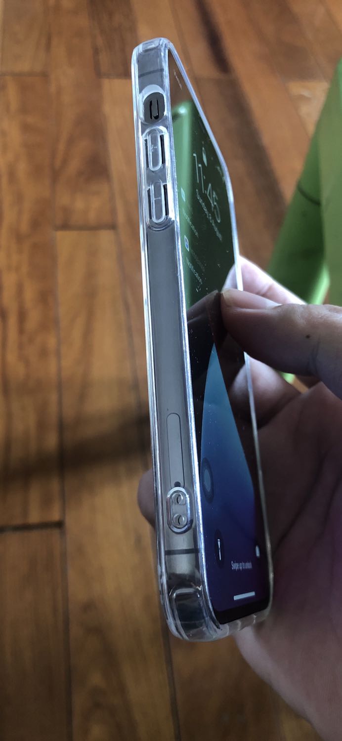 Đặt vỏ iphone 12 nhưng giao loại Iphone 11
Cũng may là vẫn vừa
Giao hàng rất nhanh