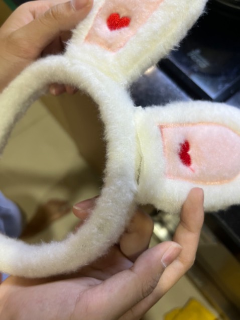 Giao sản phẩm hỏng cho KH