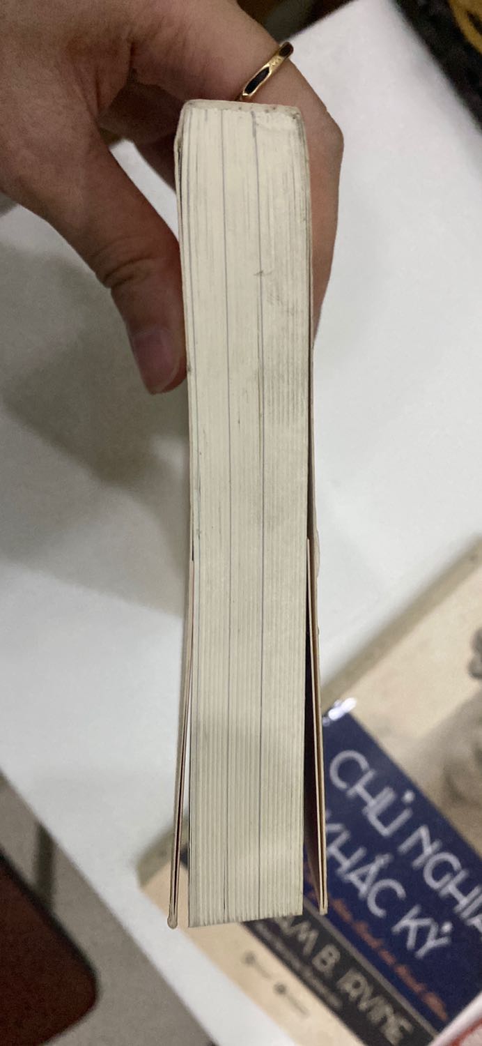 Sách dơ và gáy sách bẩn rất không hài lòng