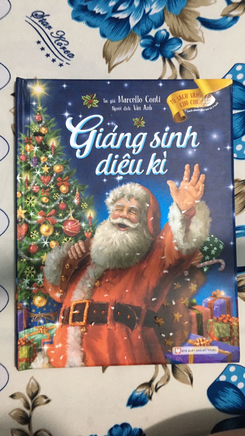 Đóng gói cẩn thận chắc chắn , giấy tốt tranh màu đẹp và sống động truyện hay và ý nghĩa , các cạnh góc sách bị móp khổ sách to hơn mình nghĩ